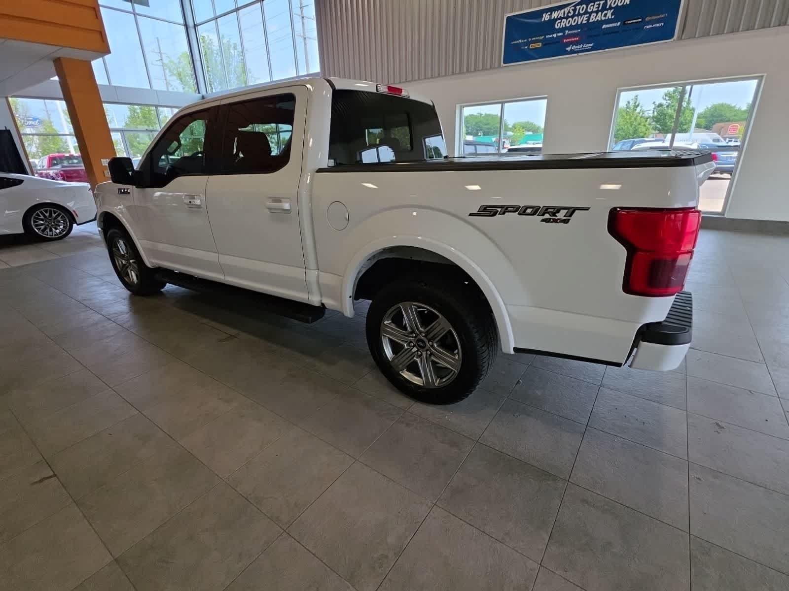 Used 2019 Ford F150 Lariat w/ Equipment Group 502A Luxury AWD/4WD image 13