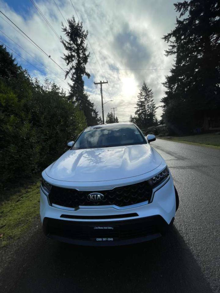 Used 2021 Kia Sorento LX AWD/4WD image 6