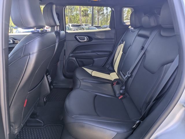 Used 2024 Jeep Compass Trailhawk AWD/4WD image 13
