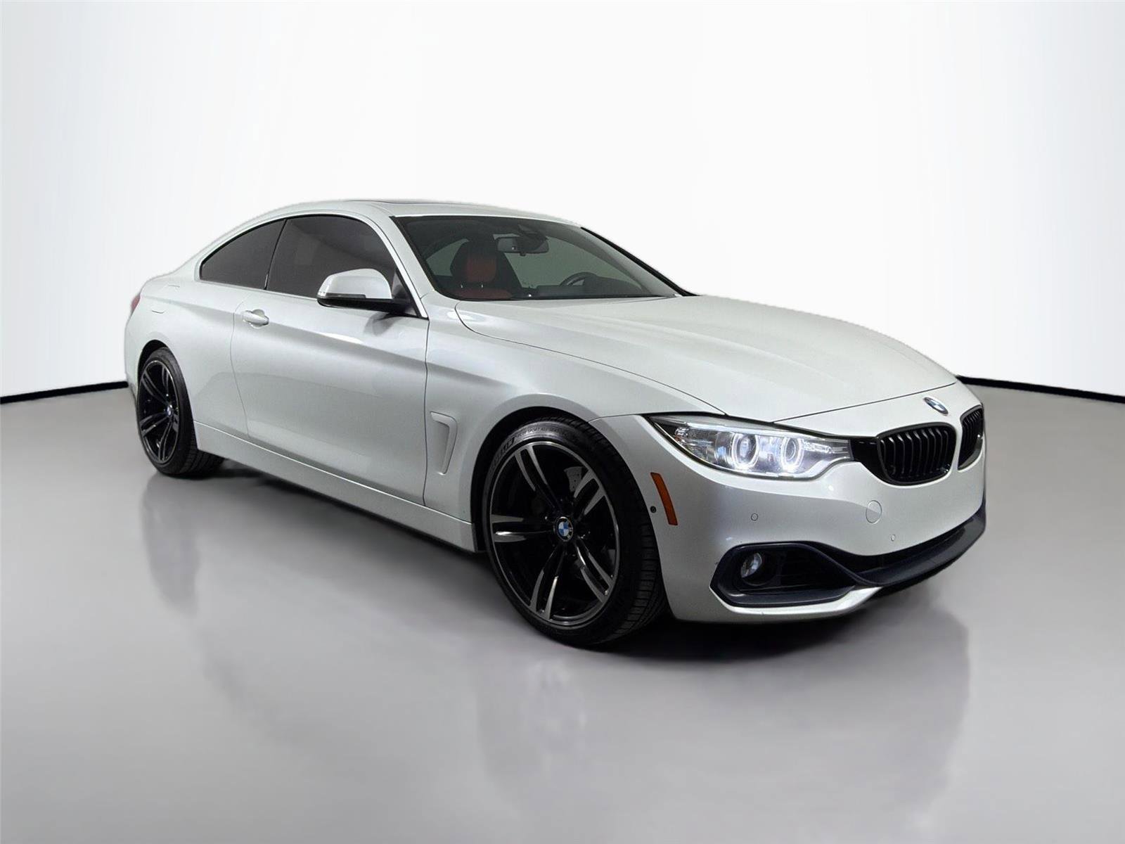Used 2017 BMW 440i Coupe RWD image 3