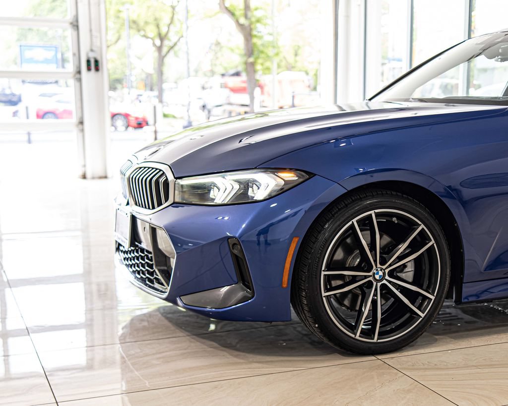 Used 2023 BMW 330i xDrive Sedan w/ M Sport Package AWD/4WD image 4