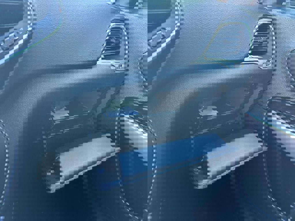 Used 2022 Jeep Cherokee Latitude w/ Trailer Tow Group image 34