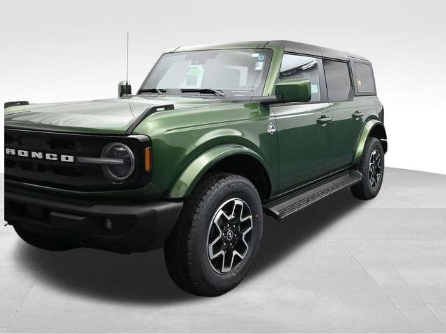 New 2025 Ford Bronco Outer Banks image 6