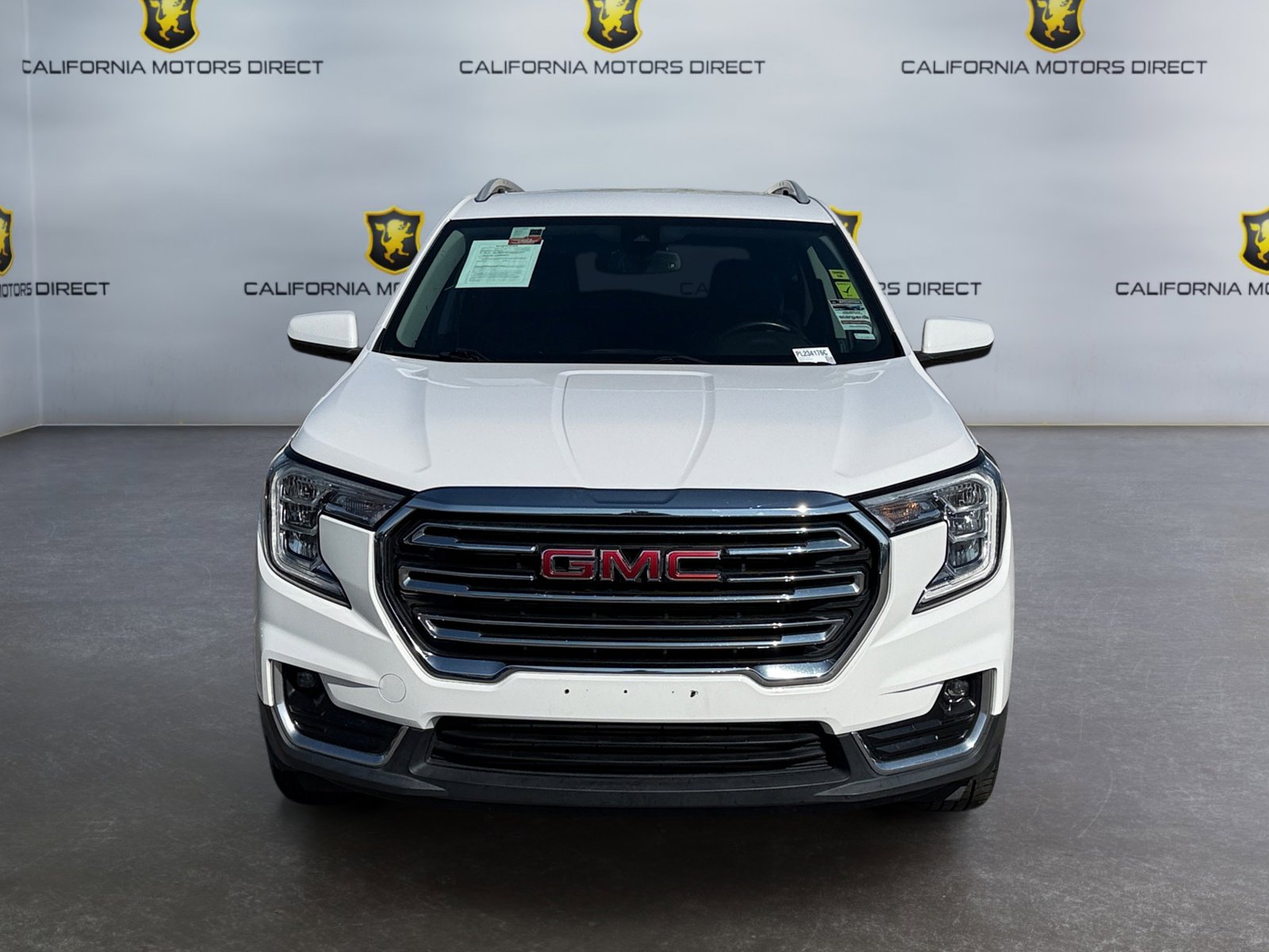 Used 2023 GMC Terrain SLT image 8
