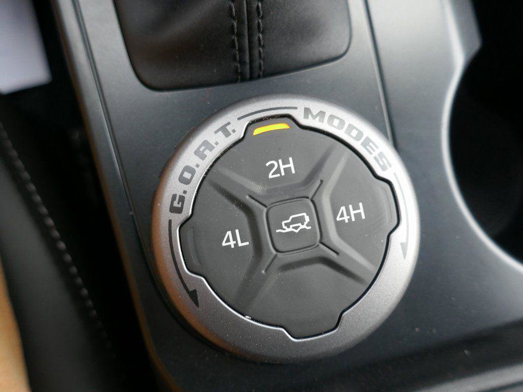 New 2025 Ford Bronco Outer Banks image 18