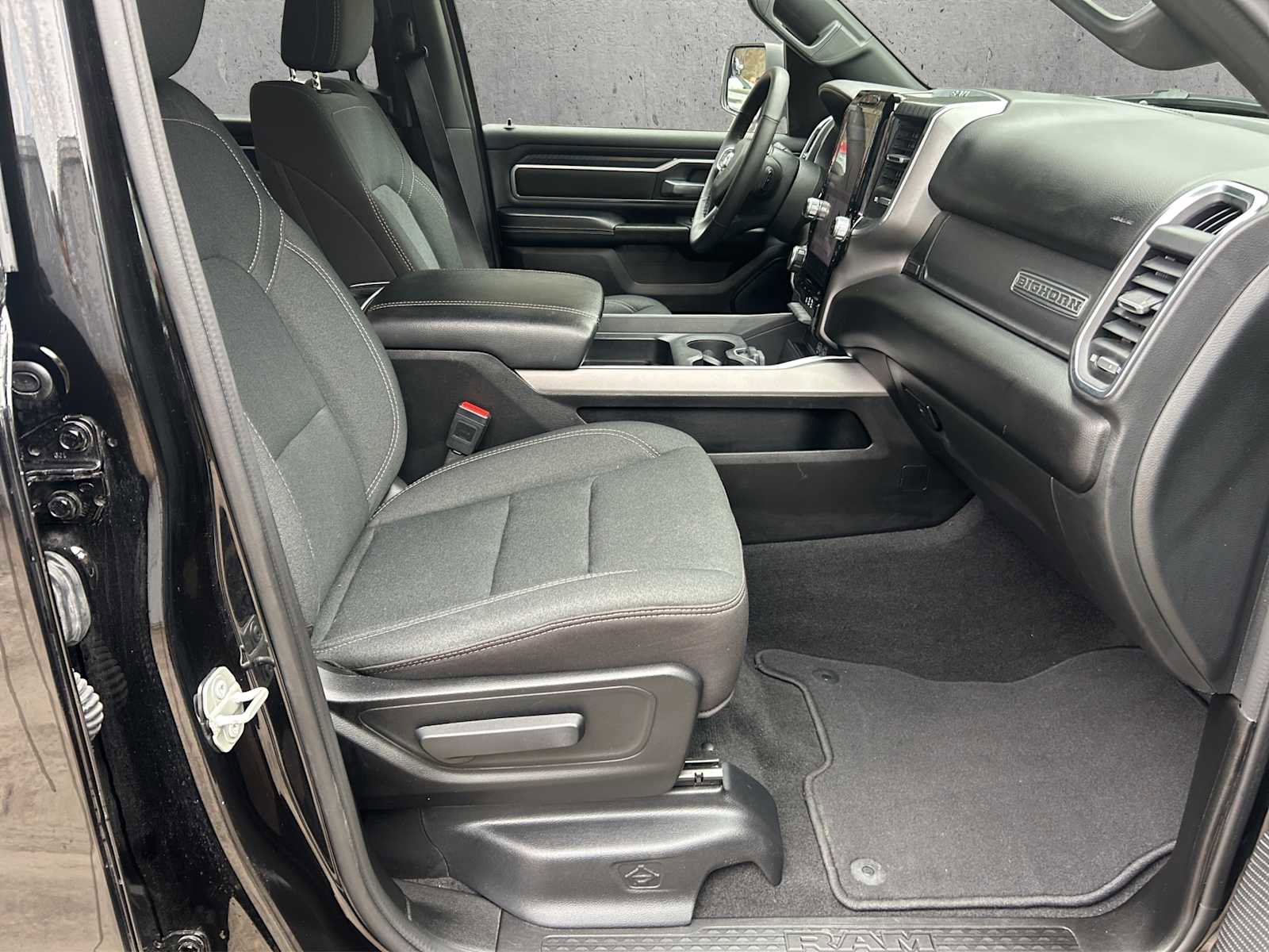 Used 2025 RAM 1500 Big Horn image 22