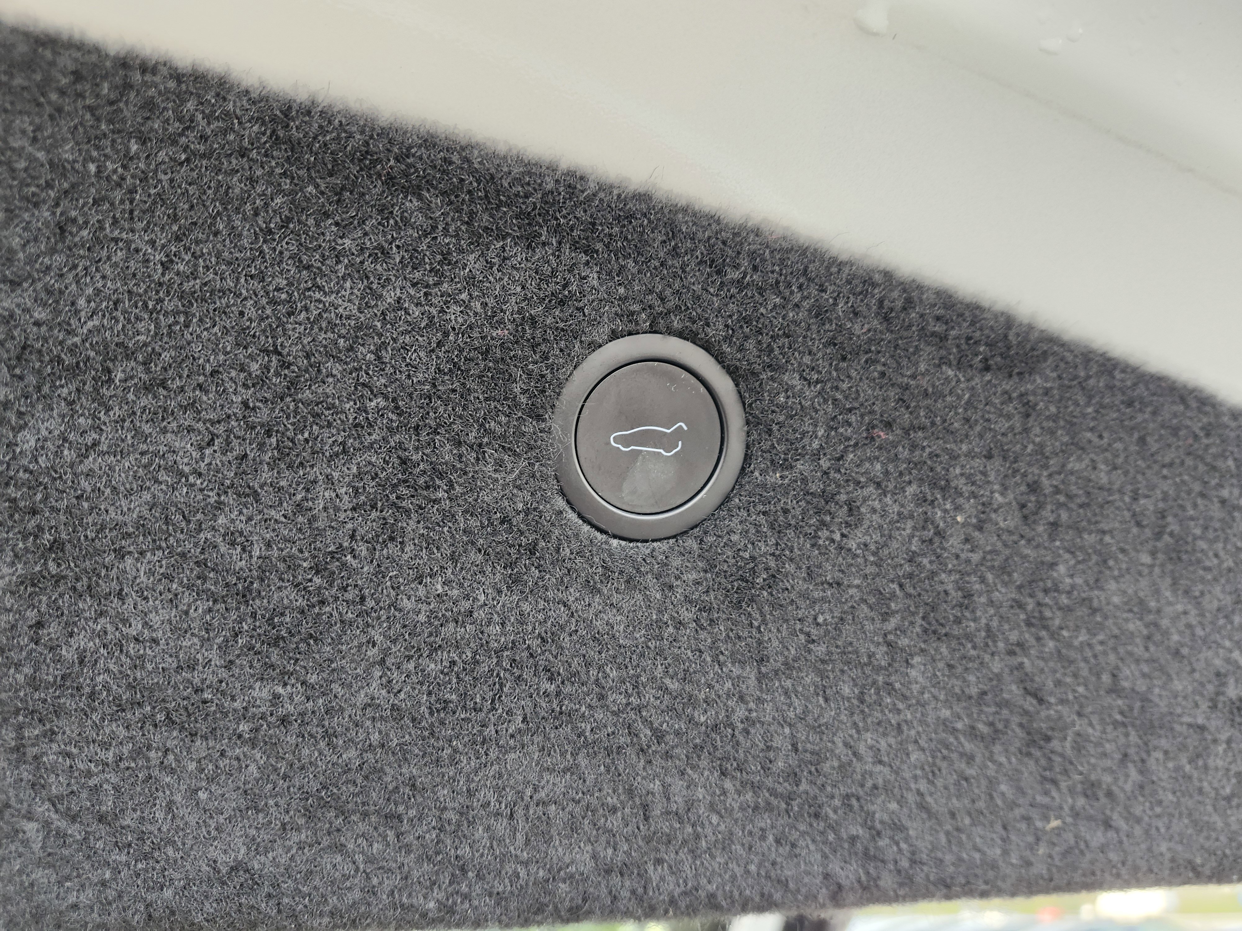 Used 2023 Tesla Model X image 21