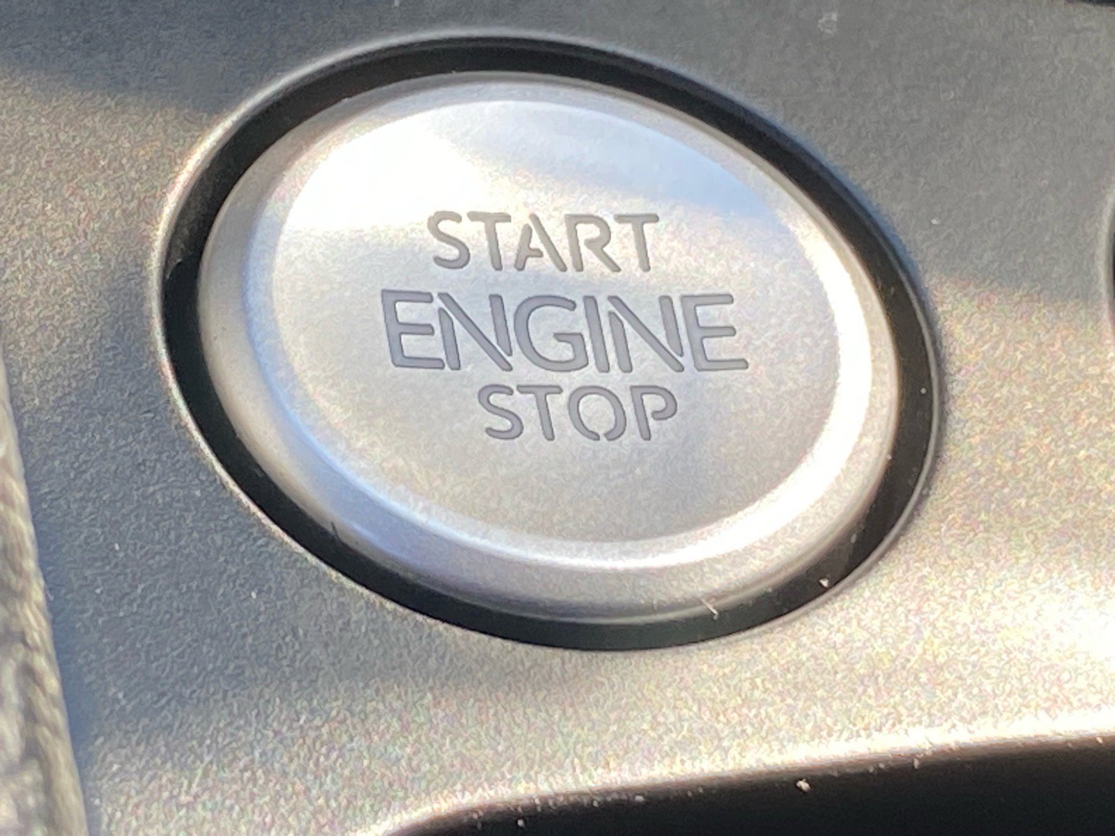 Certified 2025 Volkswagen Jetta SE FWD image 18