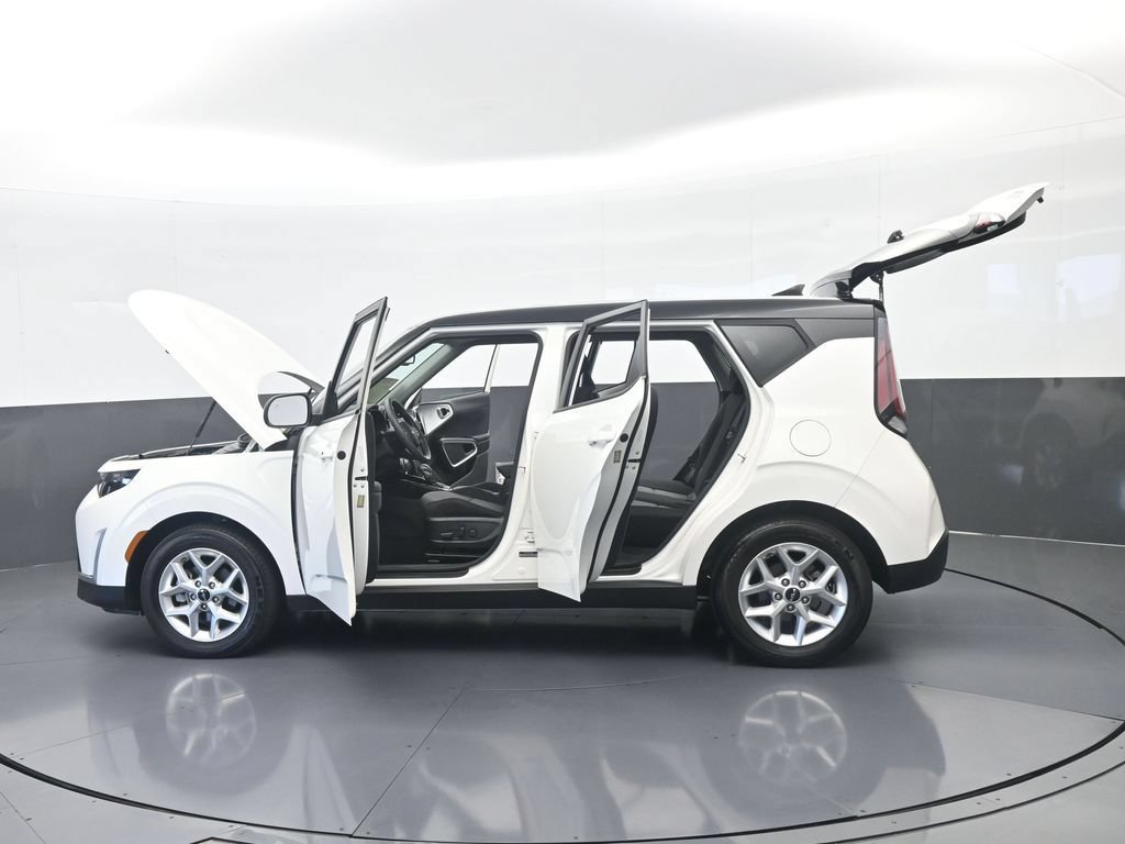 Used 2024 Kia Soul S FWD image 69