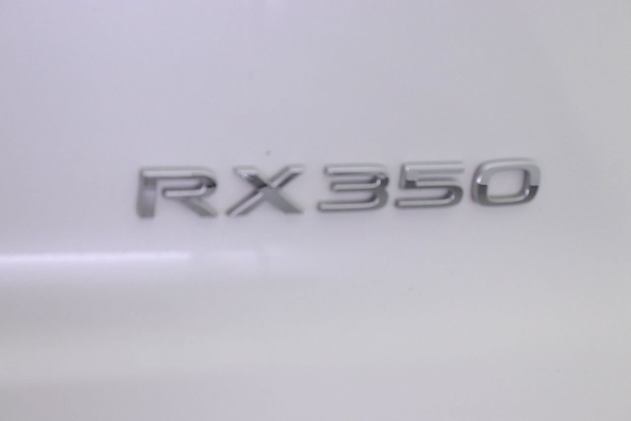 Used 2024 Lexus RX 350 FWD w/ Technology Package image 20