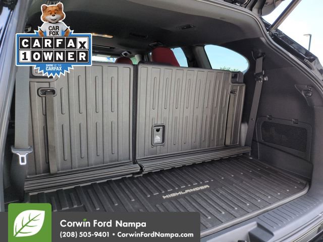 Used 2023 Toyota Highlander XSE FWD image 30