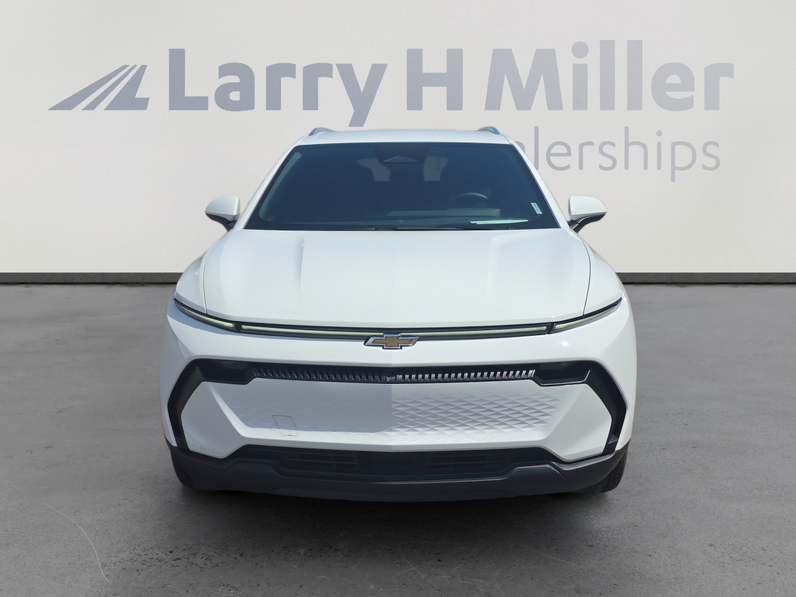 Used 2026 Chevrolet Equinox EV LT AWD/4WD image 8