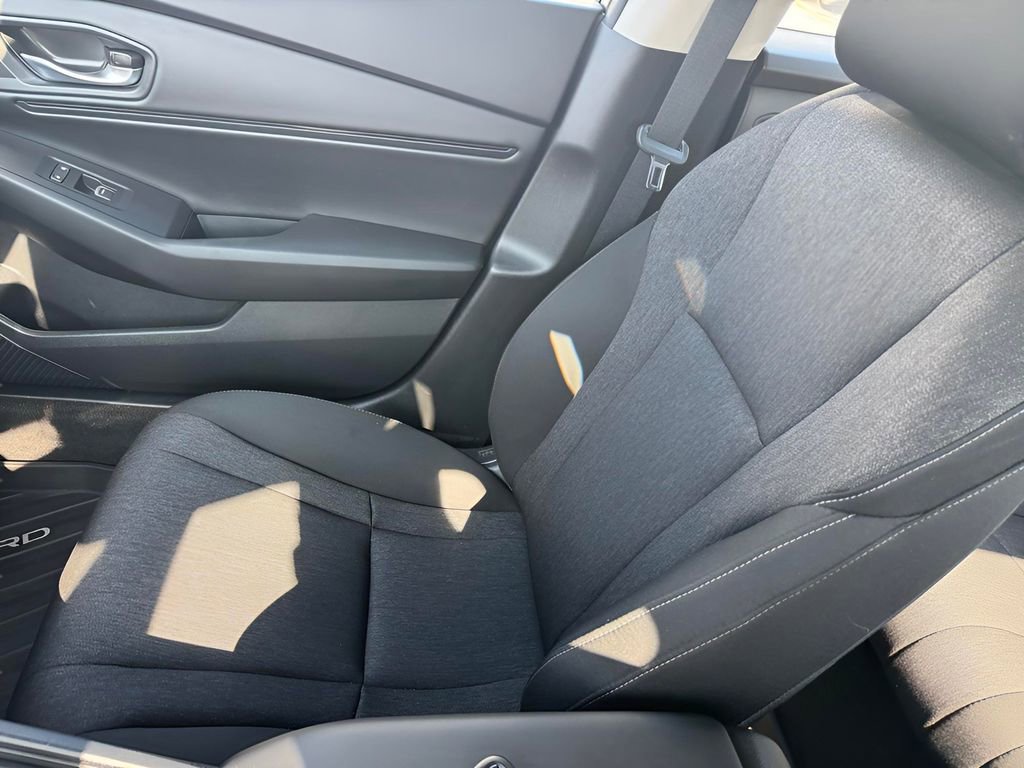 Used 2024 Honda Accord EX image 27