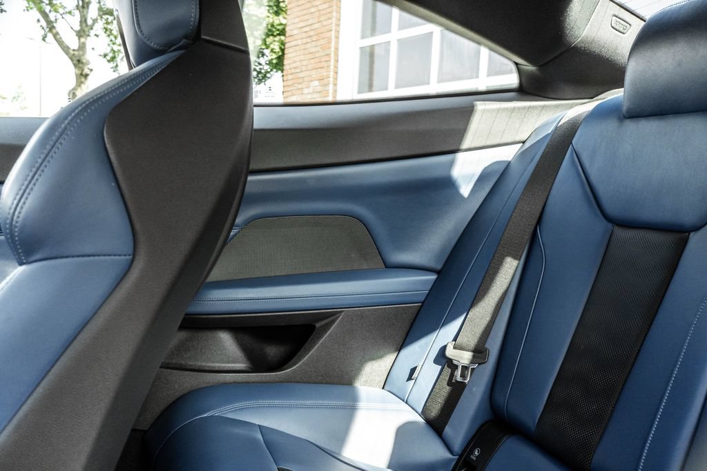 Used 2021 BMW M4 Coupe w/ Executive Package RWD image 30