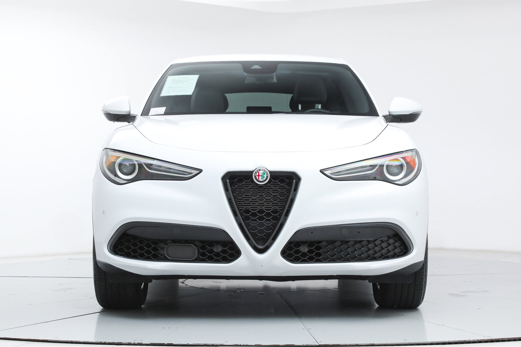 Used 2023 Alfa Romeo Stelvio Sprint AWD/4WD image 8