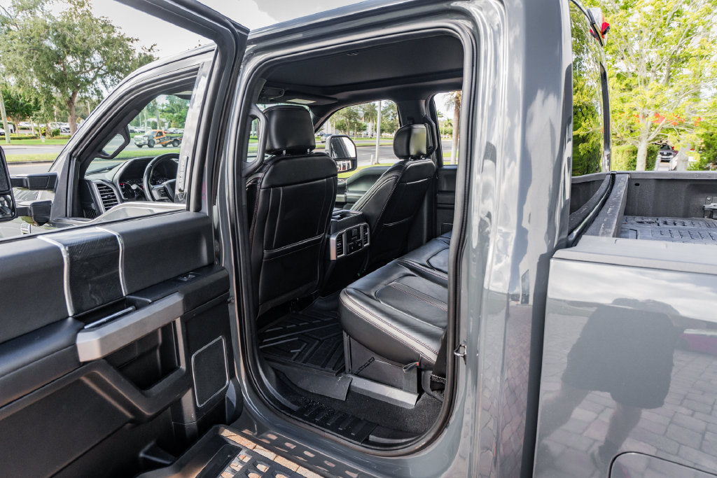 Used 2021 Ford F250 Platinum w/ Tremor Off-Road Package AWD/4WD image 37