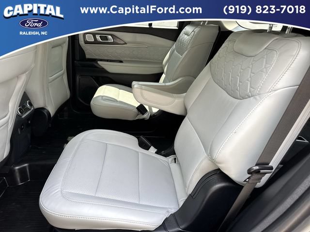 Certified 2025 Ford Explorer Platinum w/ Ultimate Package AWD/4WD image 18