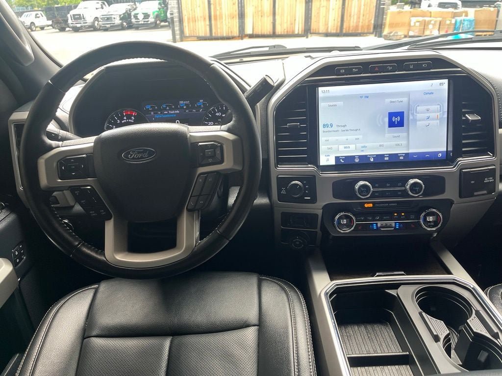Used 2022 Ford F350 Lariat w/ Lariat Ultimate Package AWD/4WD image 16