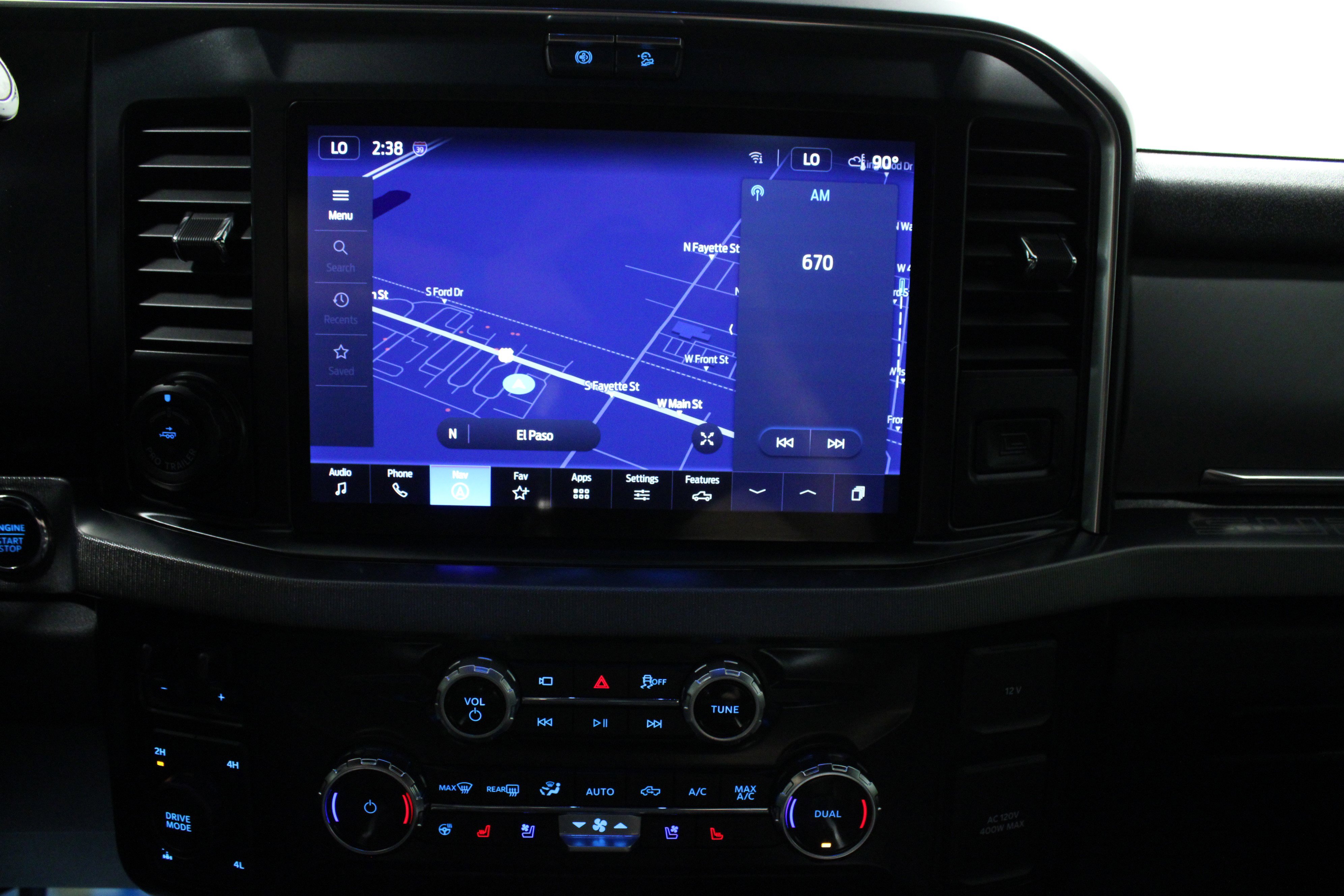 Used 2025 Ford F250 Platinum w/ FX4 Off-Road Package image 22