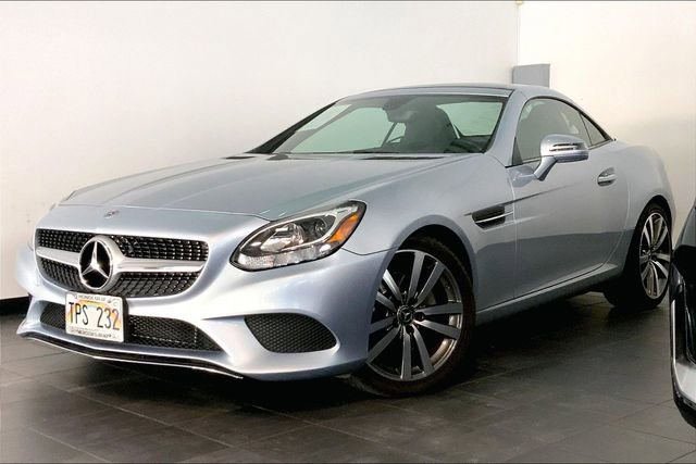 Used 2018 Mercedes-Benz SLC 300 image 1