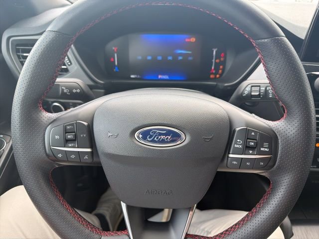 Used 2024 Ford Escape ST-Line image 16