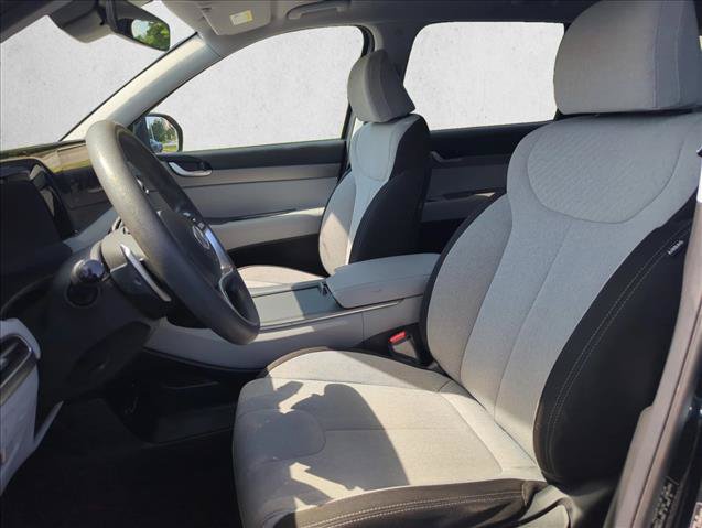 Used 2025 Hyundai Palisade SE FWD image 22