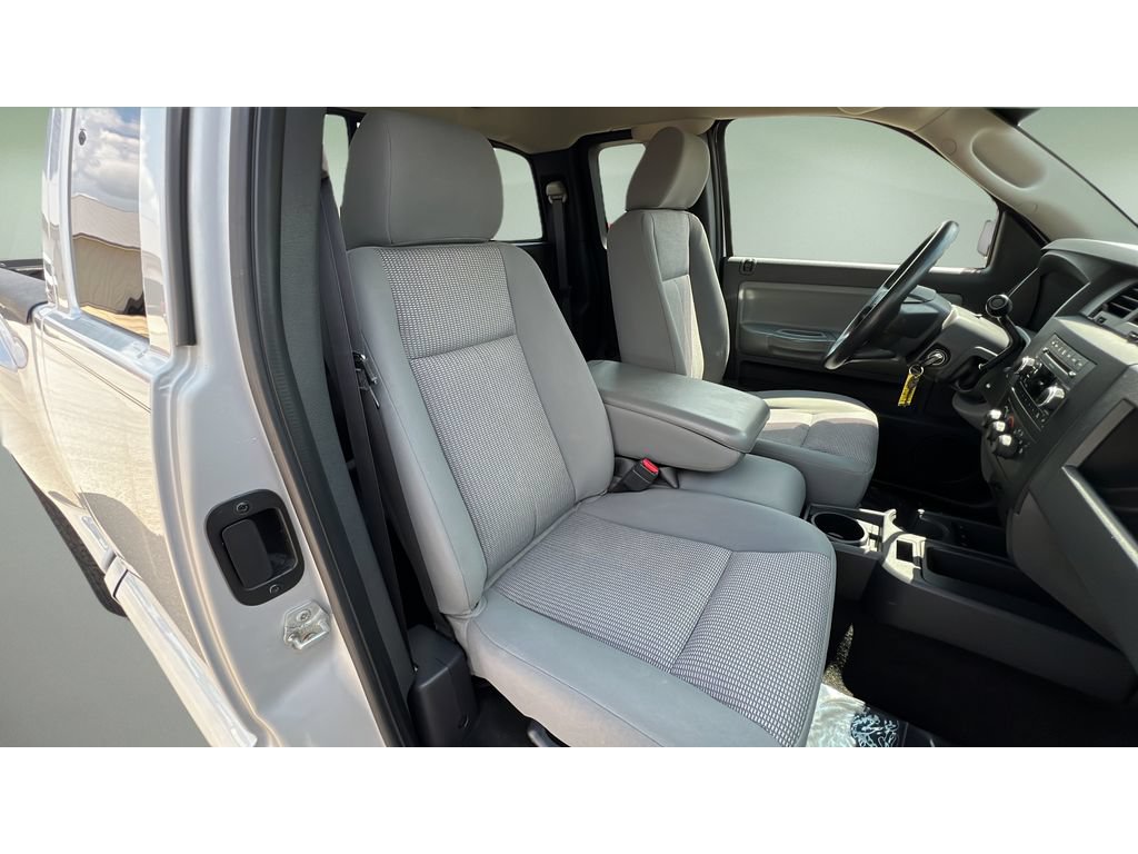 Used 2009 Dodge Dakota Big Horn w/ Utility Group AWD/4WD image 31