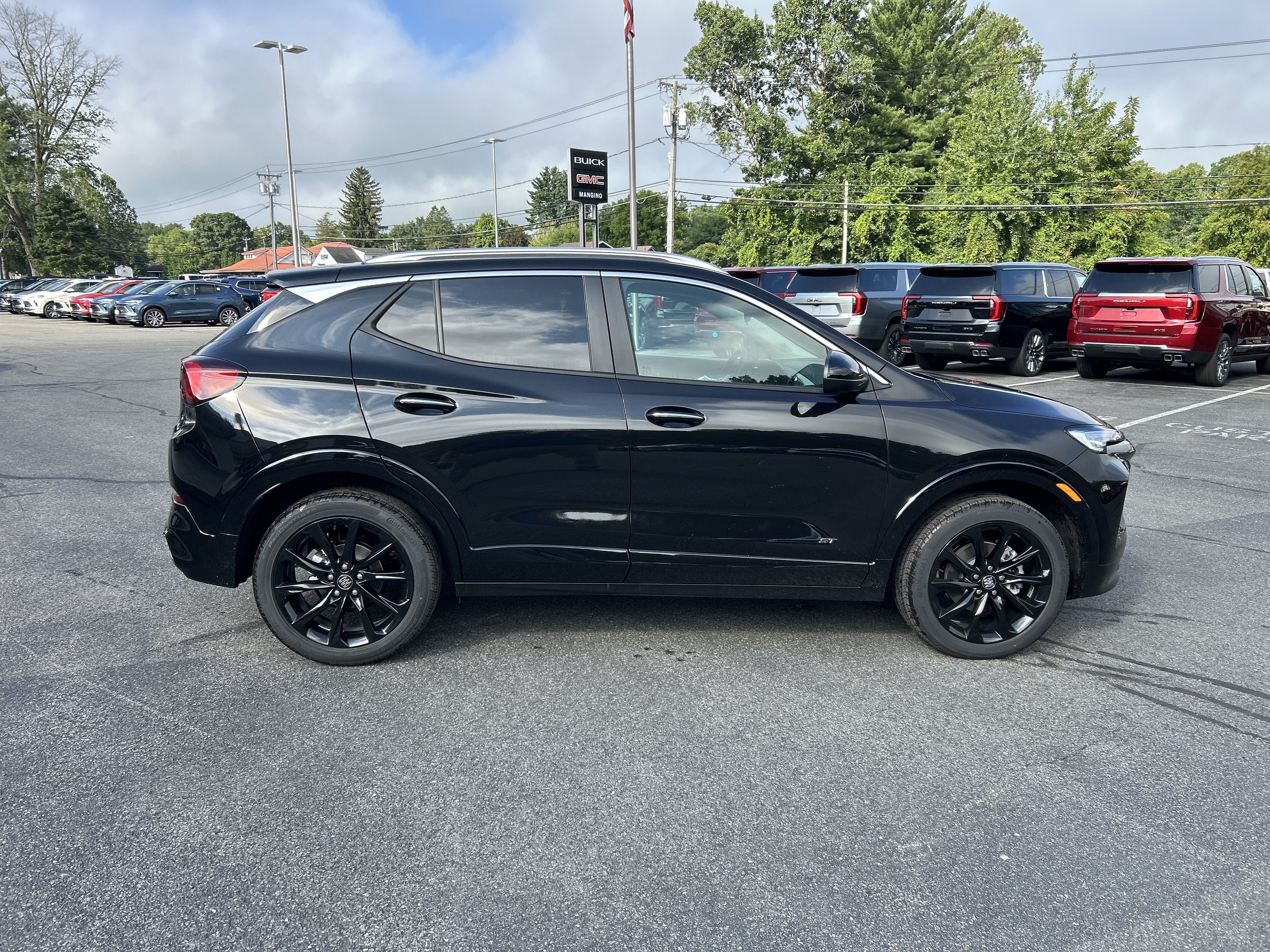 New 2026 Buick Encore GX Sport Touring w/ Advanced Technology Package AWD/4WD image 14