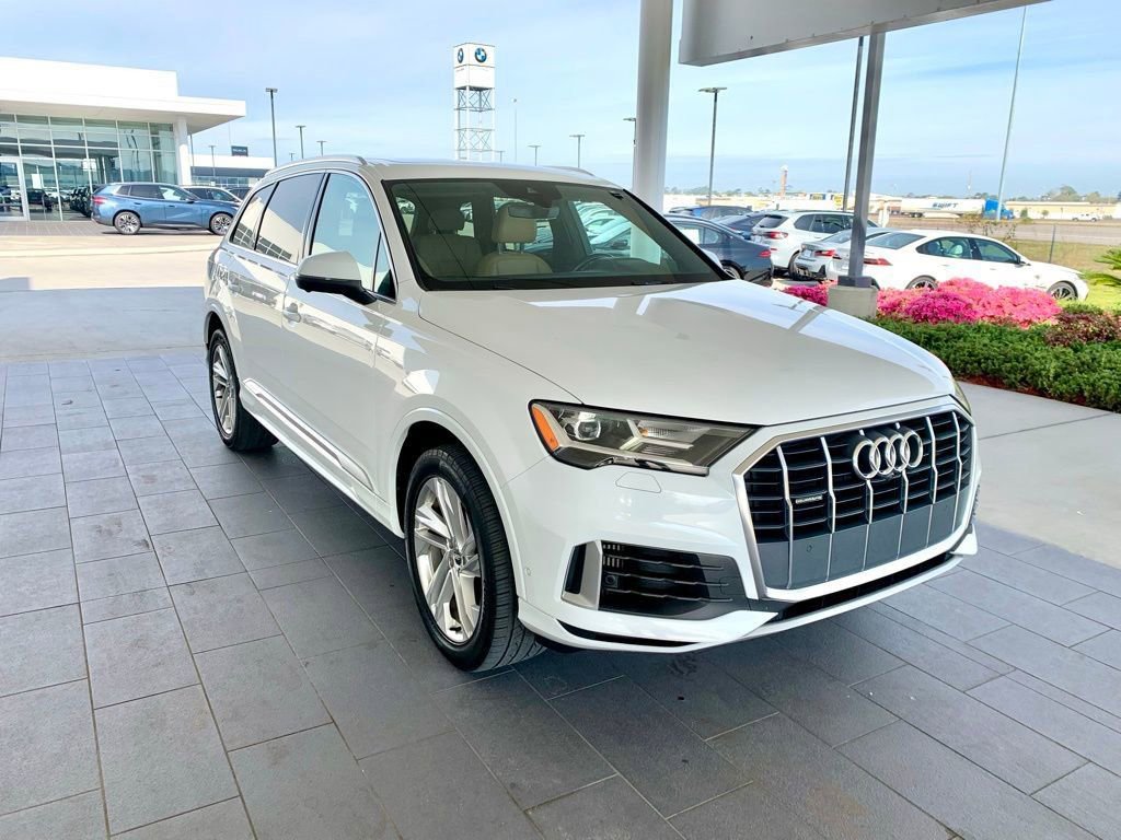 Used 2020 Audi Q7 3.0T Premium Plus image 3