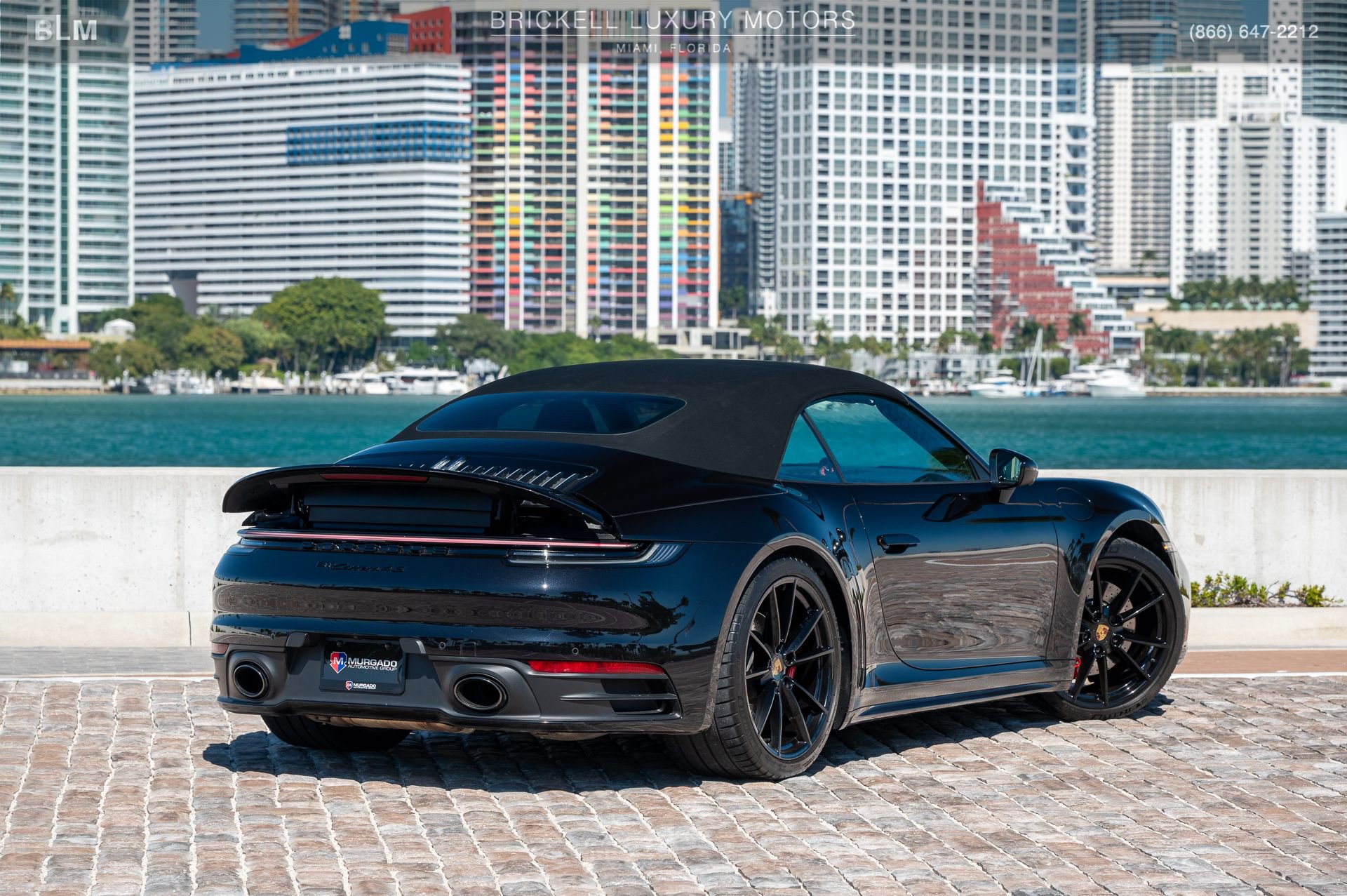 Used 2021 Porsche 911 Carrera 4S w/ Sport Package image 4