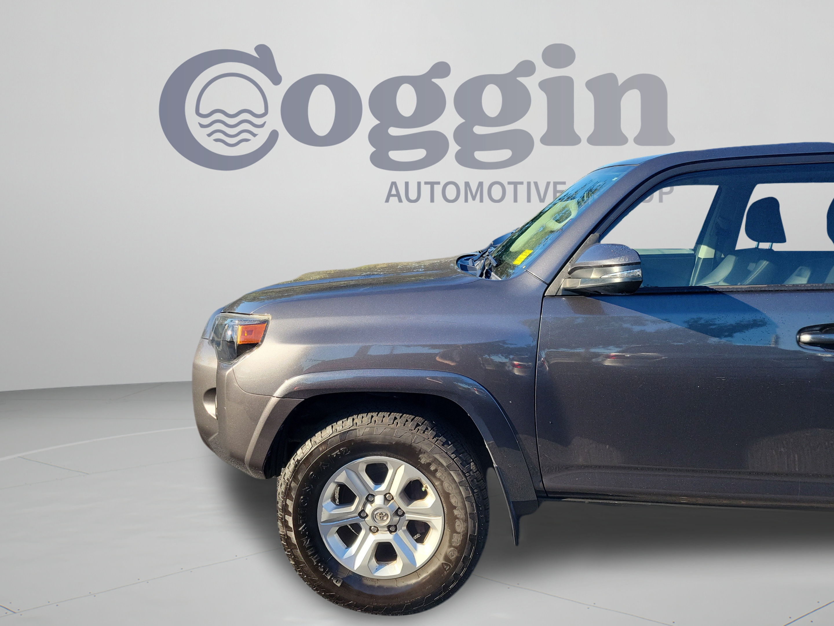 Used 2021 Toyota 4Runner SR5 Premium w/ Moonroof Package AWD/4WD image 30