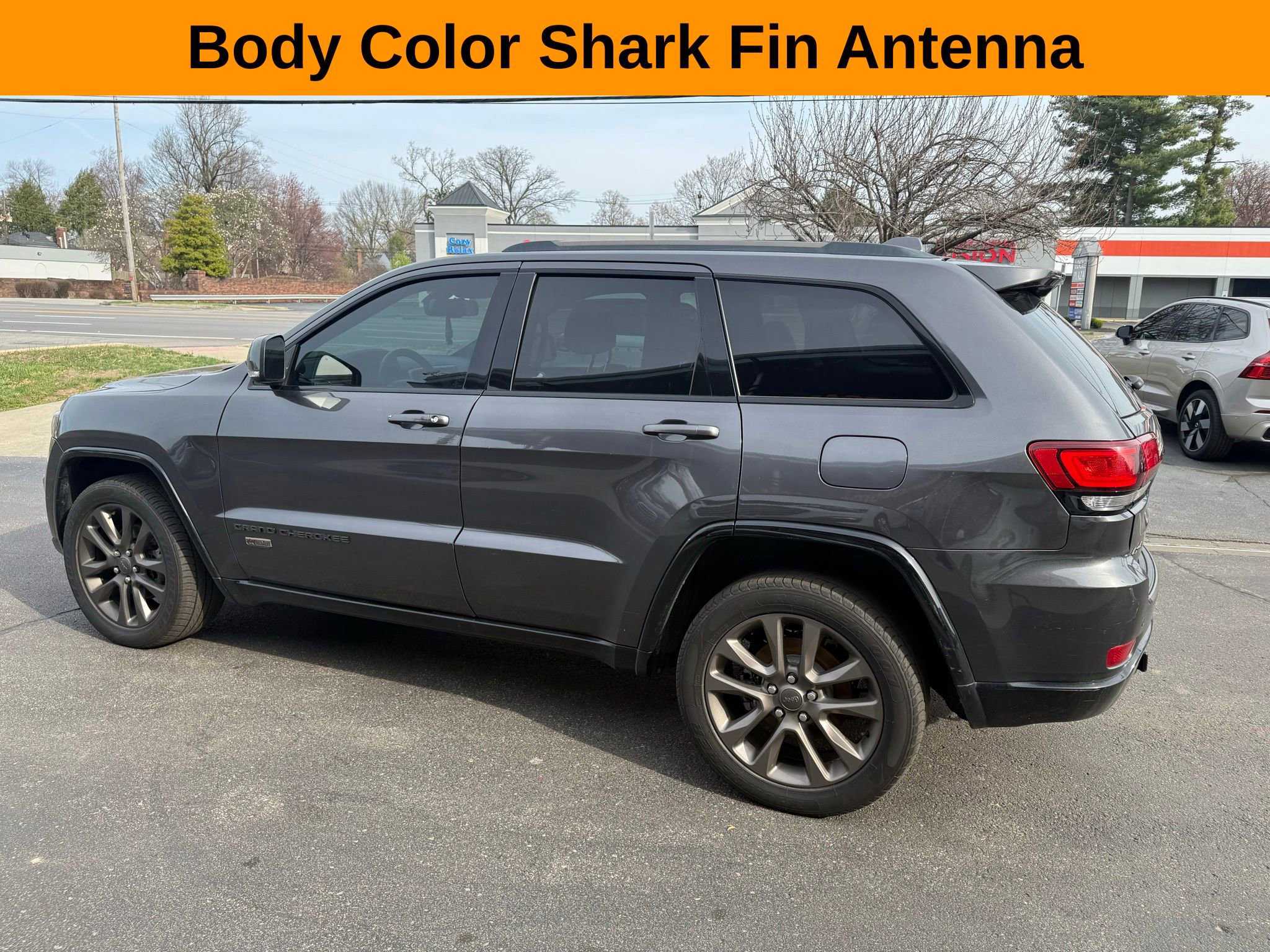 Used 2016 Jeep Grand Cherokee Limited 75th Anniversary image 7