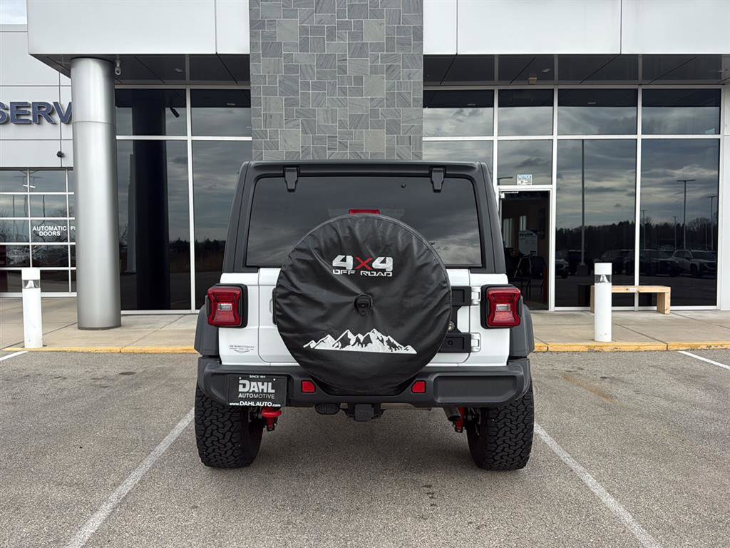 Used 2024 Jeep Wrangler Unlimited Rubicon w/ XTREMEE 35" Tire Package AWD/4WD image 17