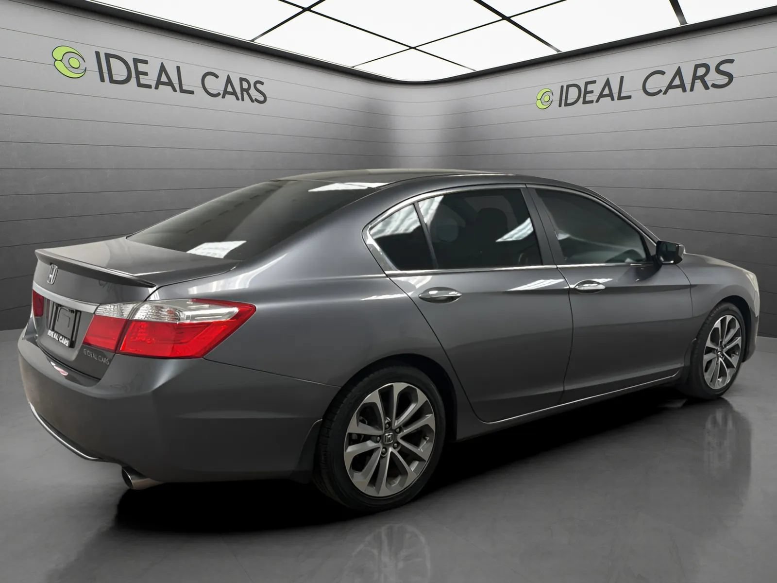 Used 2014 Honda Accord Sport image 5
