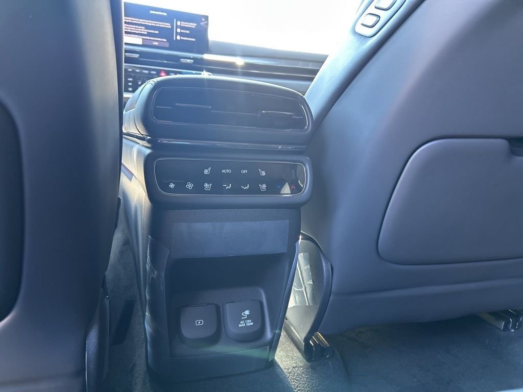 New 2026 Genesis GV80 3.5T Prestige image 17