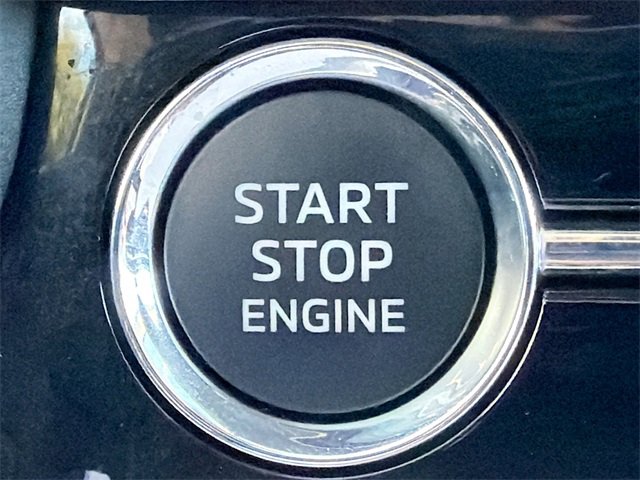 Used 2025 Mitsubishi Outlander SEL image 38