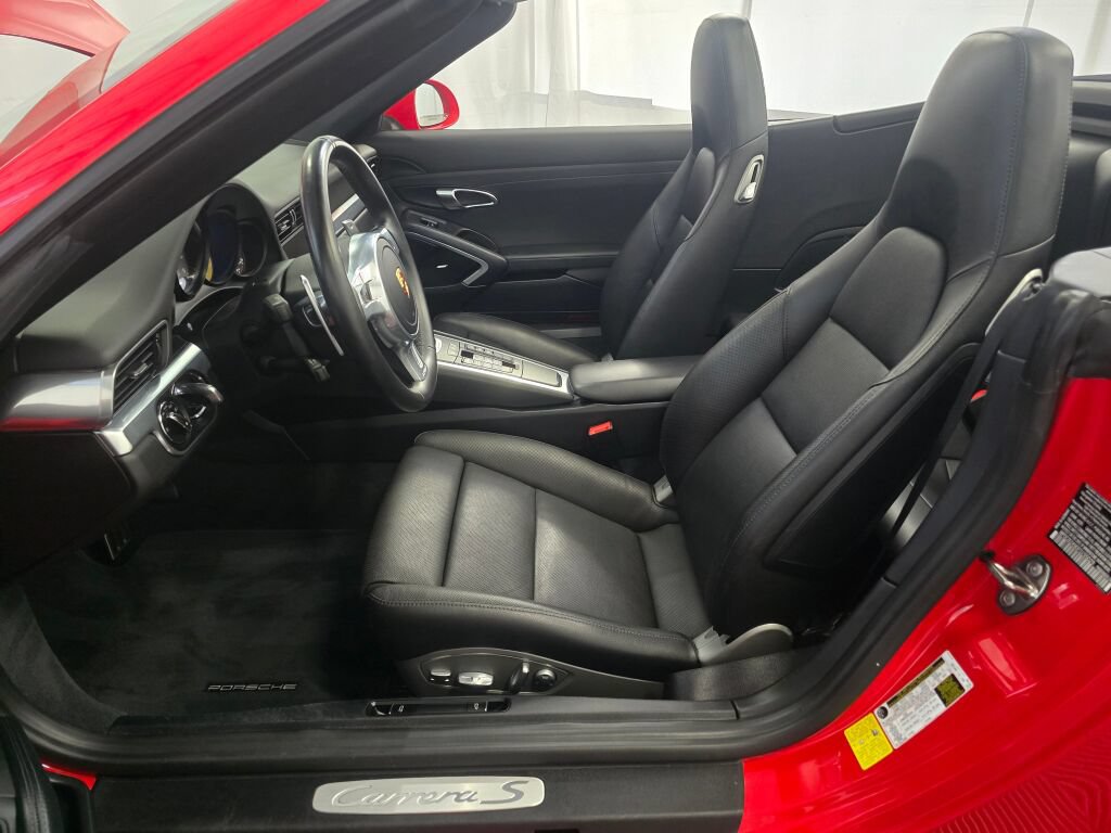 Used 2015 Porsche 911 Carrera S RWD image 14