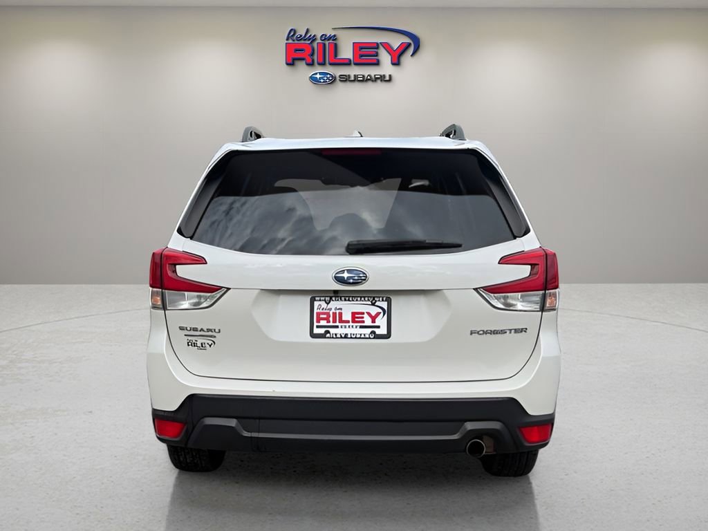 Certified 2023 Subaru Forester Limited AWD/4WD image 4