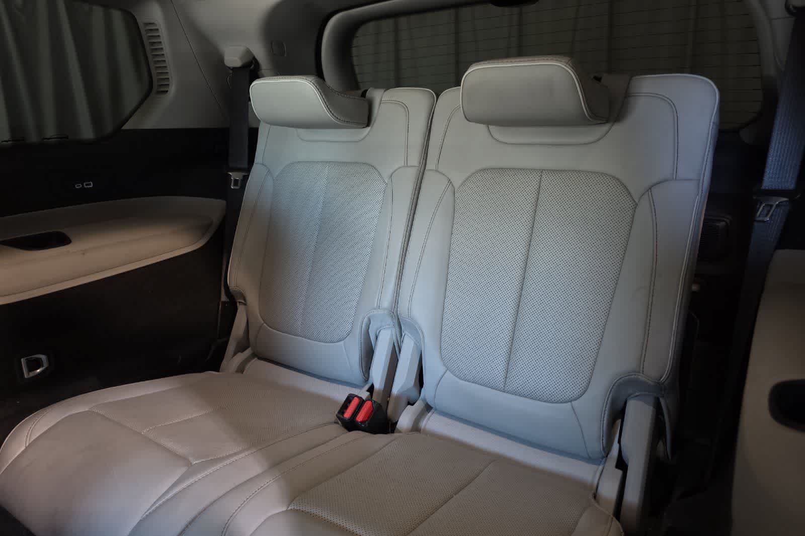 Used 2021 Jeep Grand Cherokee L Overland w/ Advanced Protech Group III AWD/4WD image 17