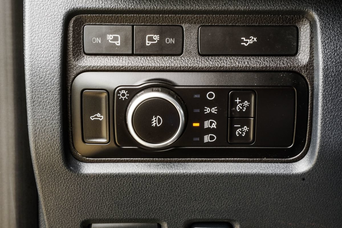 Used 2024 Ford F250 Lariat AWD/4WD image 33