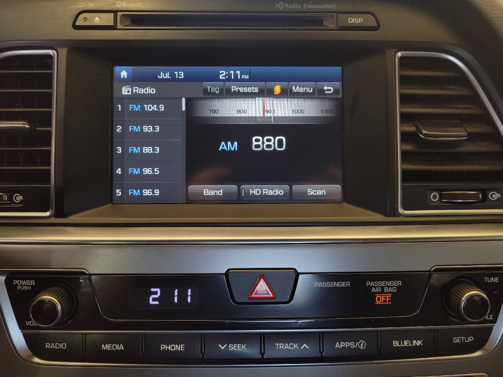 Used 2017 Hyundai Sonata SE FWD image 25