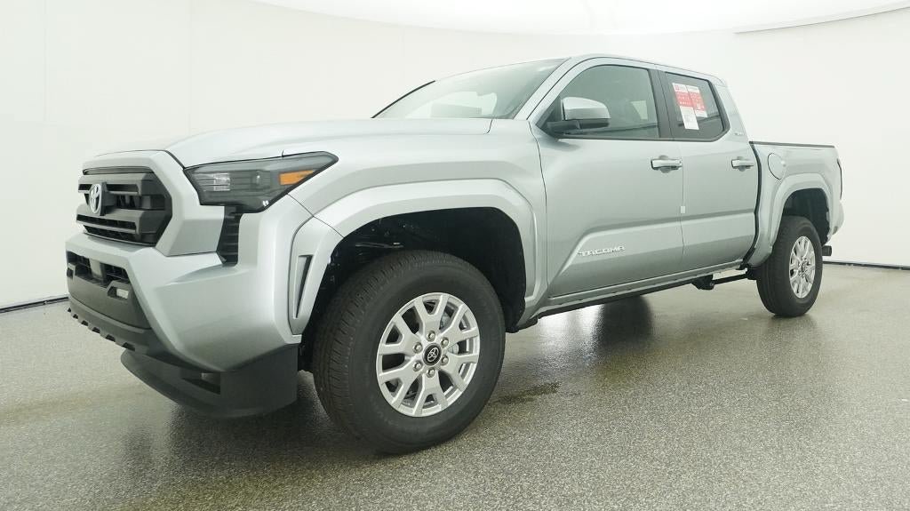 New 2026 Toyota Tacoma SR5 AWD/4WD image 17