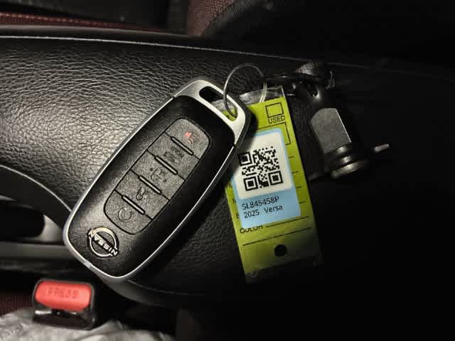 Used 2025 Nissan Versa SR w/ Trunk Package FWD image 36