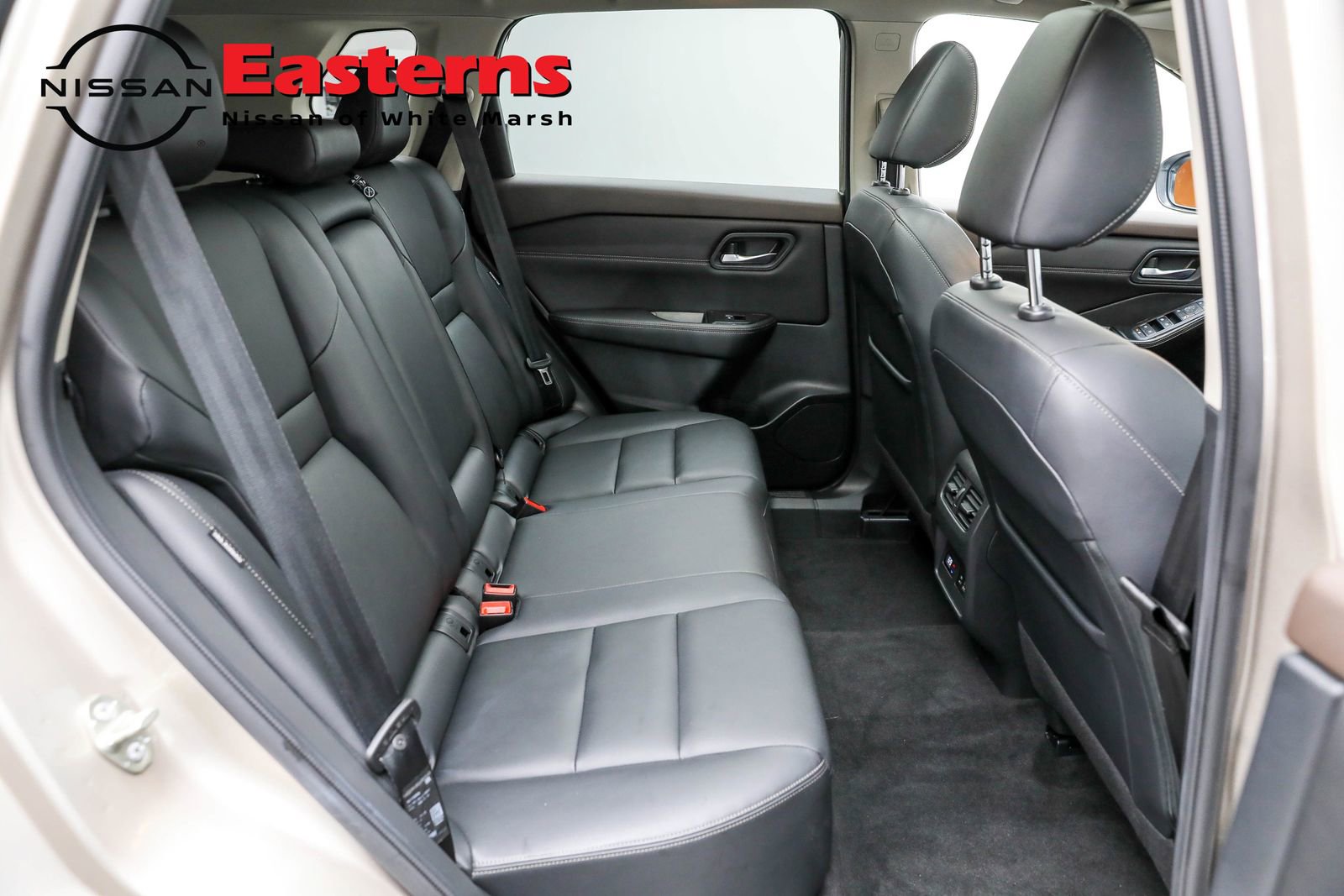 Used 2022 Nissan Rogue SL image 22