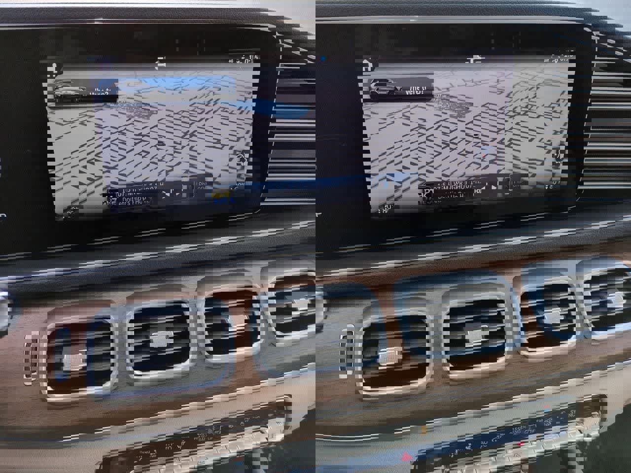 Used 2024 Mercedes-Benz GLE 350 4MATIC image 30