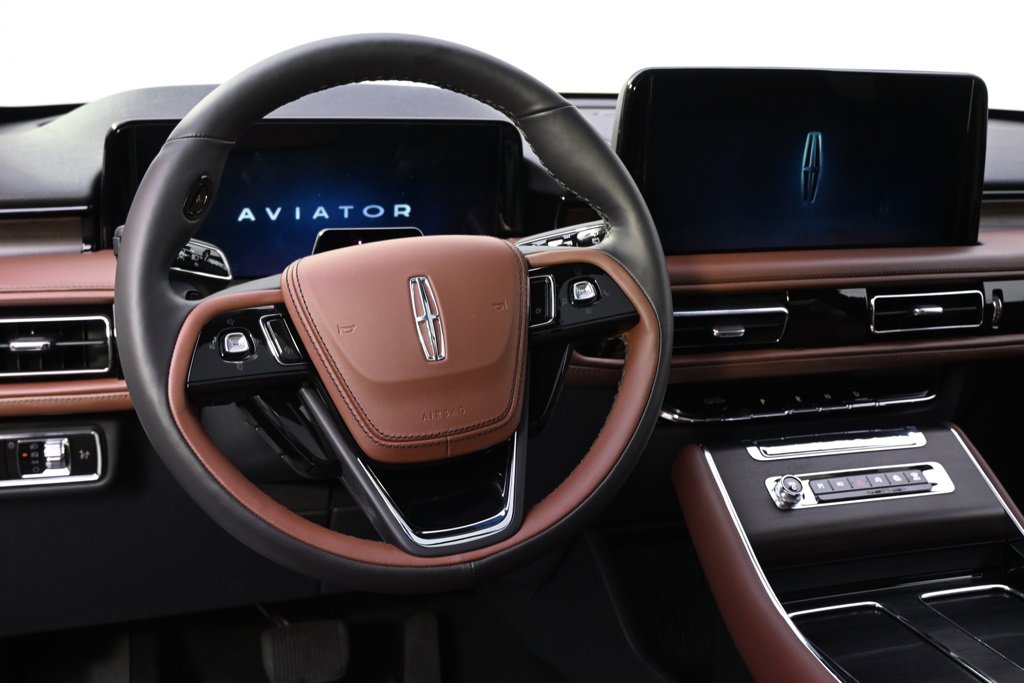 New 2026 Lincoln Aviator Reserve image 12