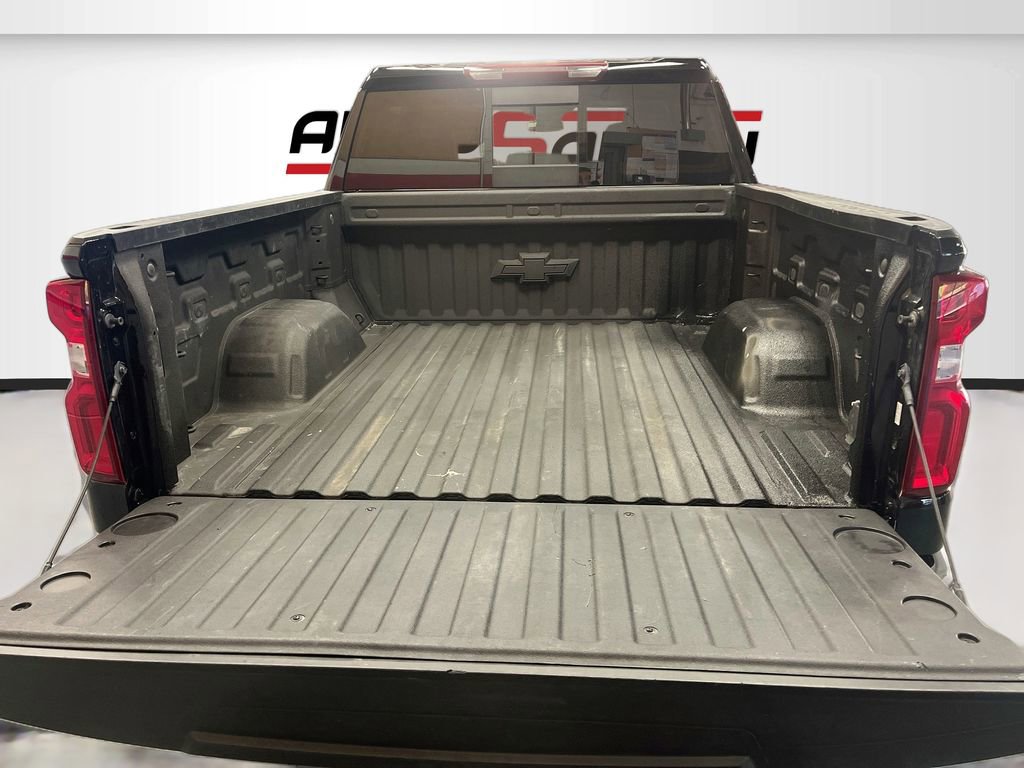 Used 2024 Chevrolet Silverado 1500 RST w/ Redline Edition AWD/4WD image 27