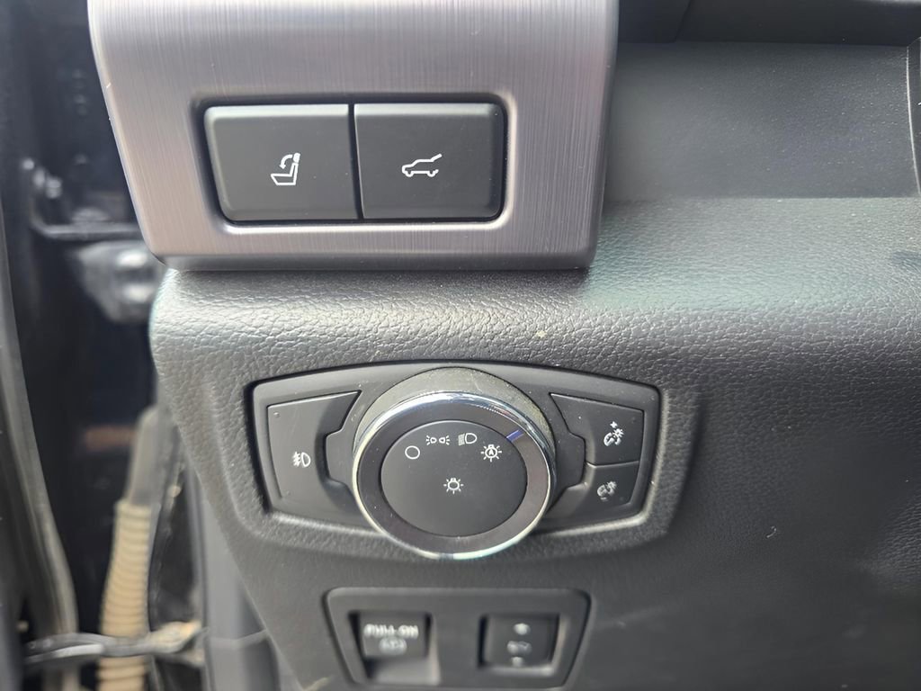 Used 2019 Ford Expedition Platinum AWD/4WD image 22