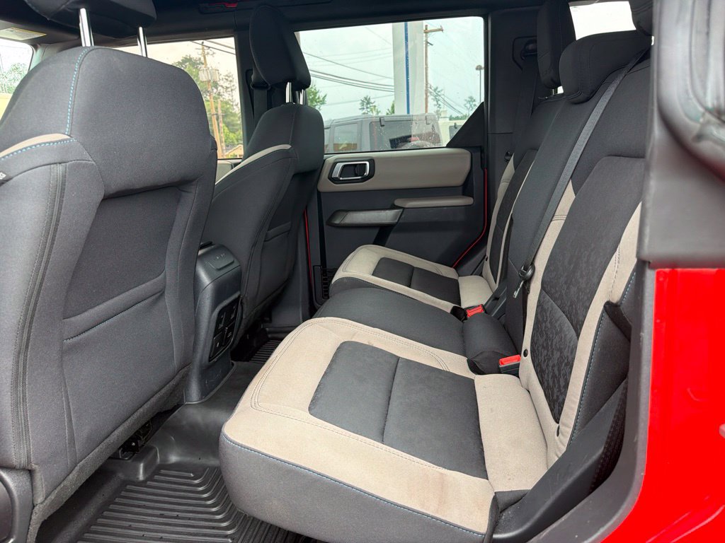 Used 2022 Ford Bronco Wildtrak AWD/4WD image 9