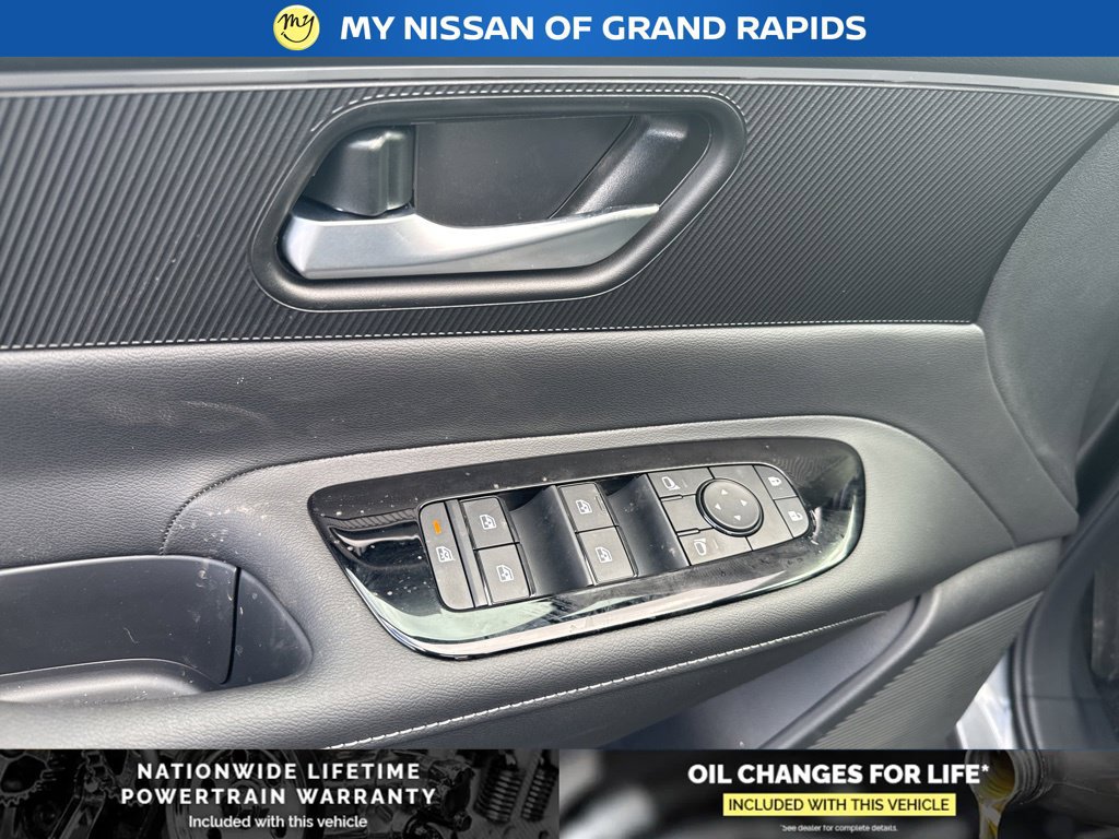 New 2026 Nissan Murano SV AWD/4WD image 10